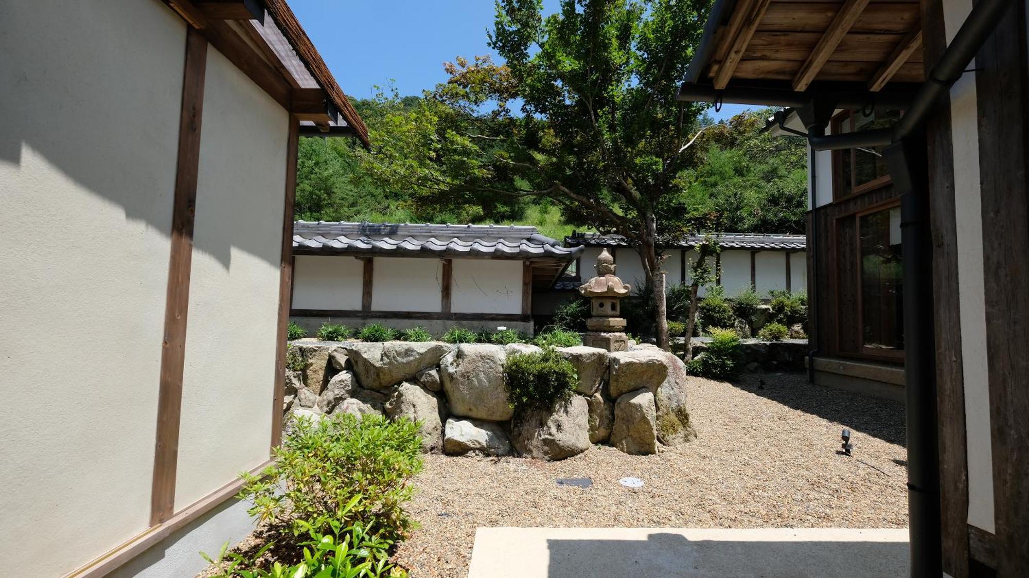 Satoyama Hotel Kanenone Tamba ไมบาระ ภายนอก รูปภาพ