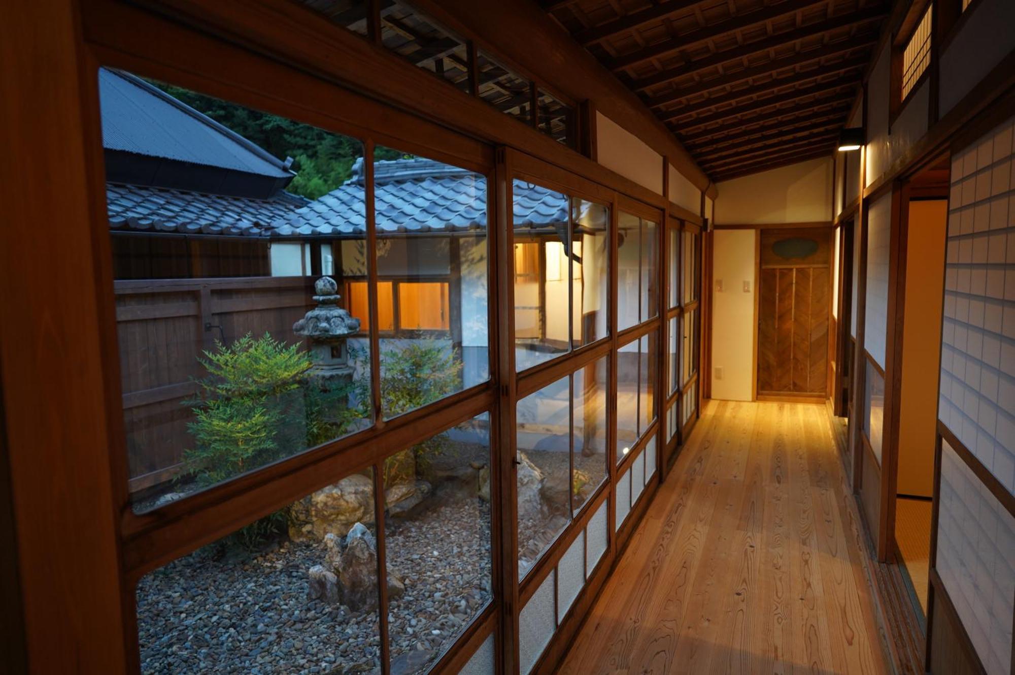 Satoyama Hotel Kanenone Tamba ไมบาระ ภายนอก รูปภาพ