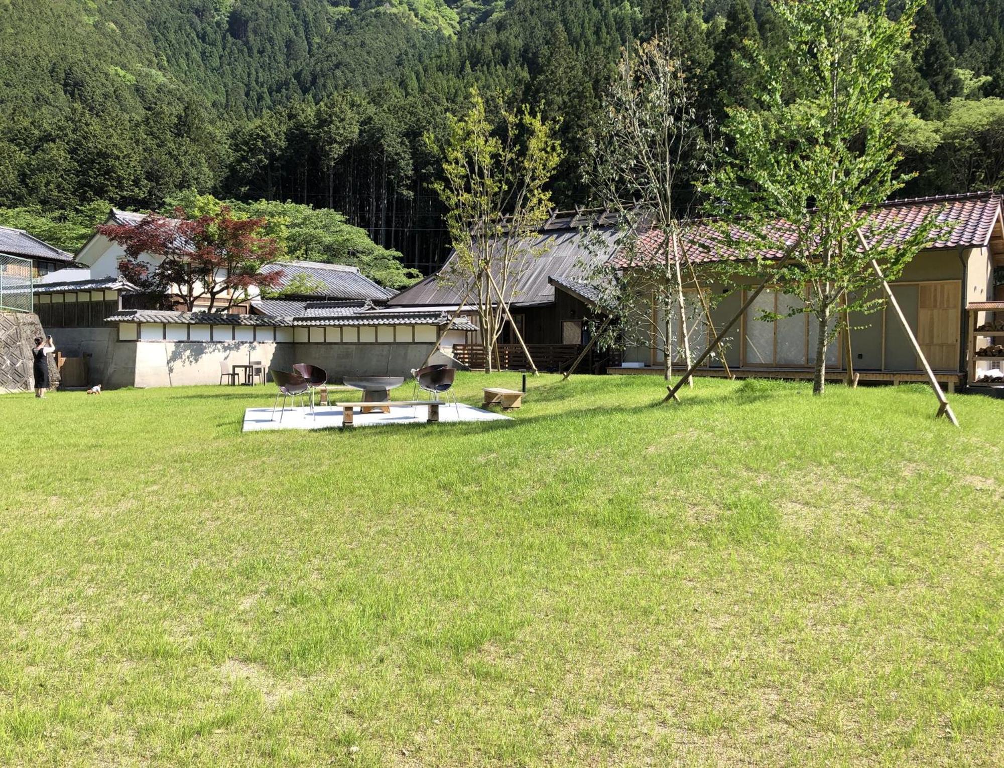 Satoyama Hotel Kanenone Tamba ไมบาระ ภายนอก รูปภาพ