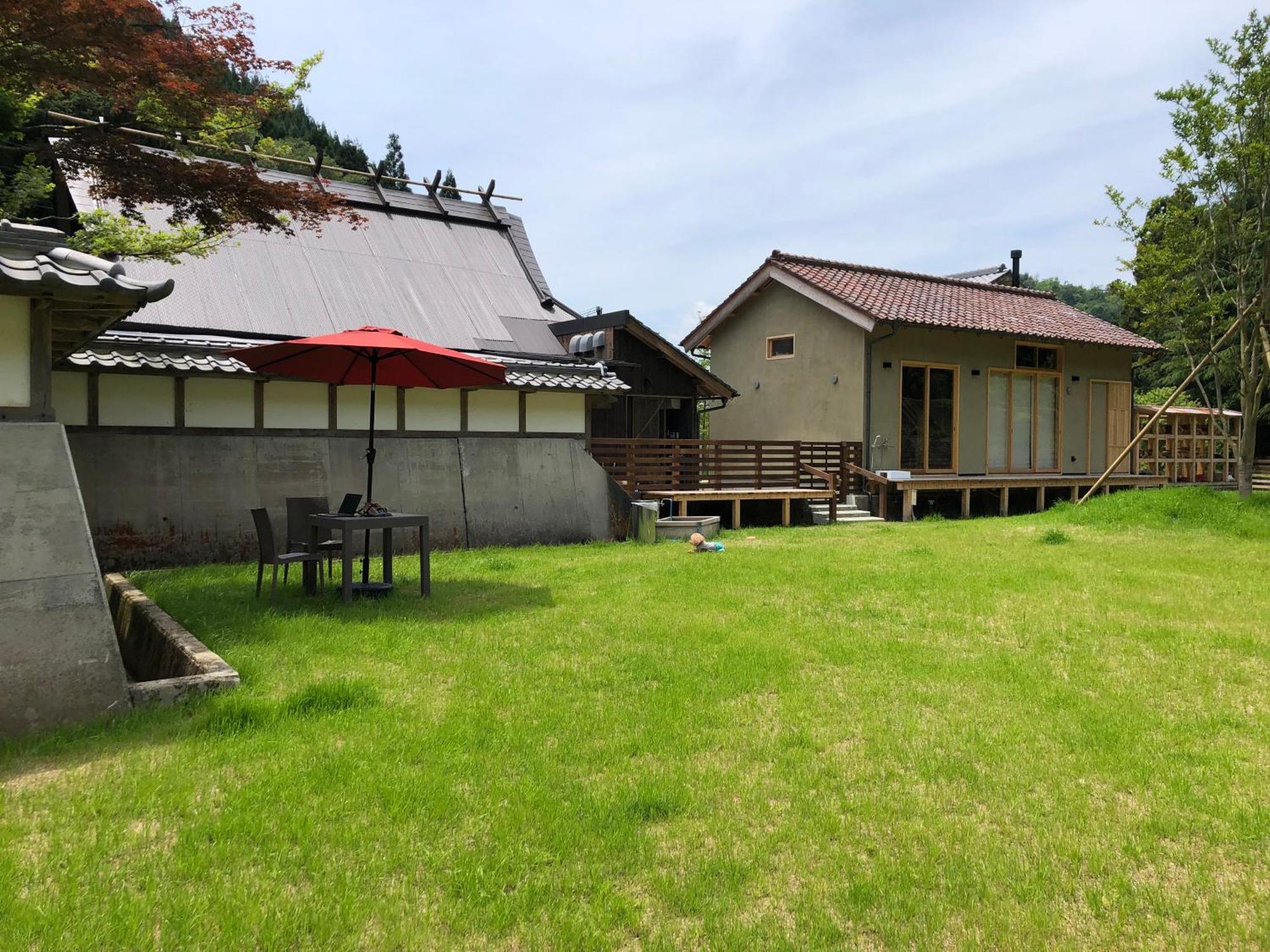 Satoyama Hotel Kanenone Tamba ไมบาระ ภายนอก รูปภาพ